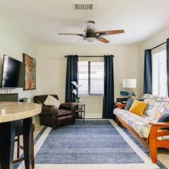 Two blocks from Beach - Walk to the water!