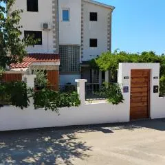 Apartmani Mirjana