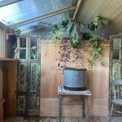 Wood Cabin & 4 Large Bell Tents - Hapus Hideaway