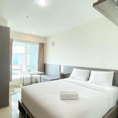 Enjoy Living Studio Room at High Floor Grand Kamala Lagoon Apartment By Travelio