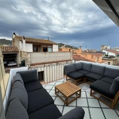 CENTRIC HOUSE with PARKING