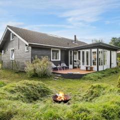 Amazing Home In Gilleleje With Kitchen