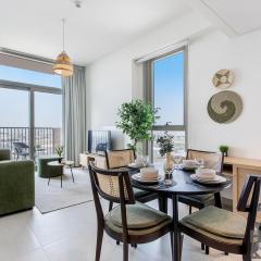 Elegant 2-BR Retreat In Dubai Hills