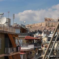 Modern Top Floor Apt, 5min to Acropolis & Plaka