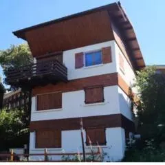 Chalet épicanthus 8 chambres praloup 1600