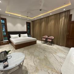 Bhagya Homestay Royal Room-Mohali's Best