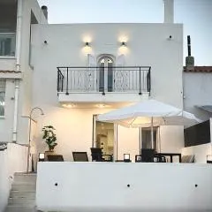 Seaside Luxury Komi Beach Villa