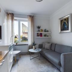 Eleganckie Studio w Centrum Warszawy by Noclegi Renters