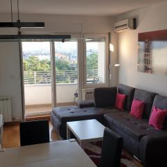 Perla, family apartment with parking