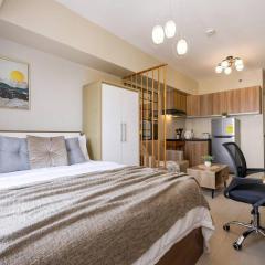 Furnished Studio in Avida Towers Riala, Cebu IT Park with Work Desk, Fast WiFi, Netflix and Pool