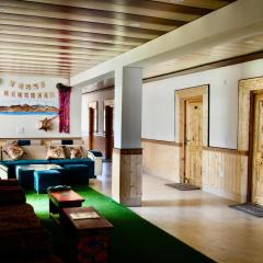 Grand Himalaya Homestay Pangong by LexStays