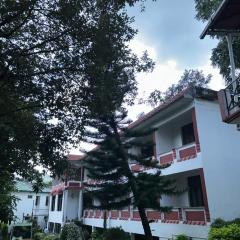 Hotel Maya Regency