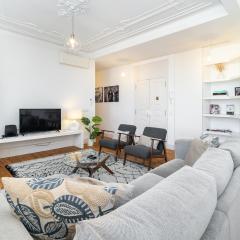 WHome Classic Beauty & Modern Retreat in Rato