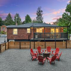 Cozy 5br Home W Yoga Deck & Bbq, Sleeps 12