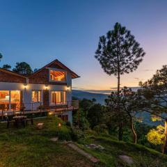 StayVista at Offgrid Ginai - Pet Friendly, Bonfire & Mountain View