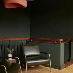 Yarn - Romy Deluxe Apartment