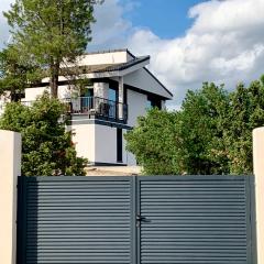 Chalet a estrenar, espectaculares vistas a la montaña