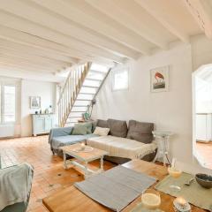 Stunning duplex near Place de la Nation