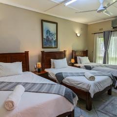 Zambezi Family Lodge - Rhino Room