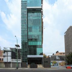 Luxury Rooftop SuiteB