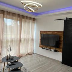 F2 à 12 mn de Paris avec Sauna - Parking privé