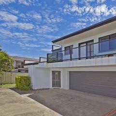 Beach Break Unit 4, 45 Park Street Evans Head