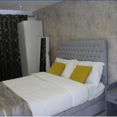 Mini Cosy Studio Flat Milton Keynes
