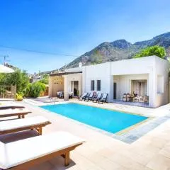 Villa Melia by Villa Plus
