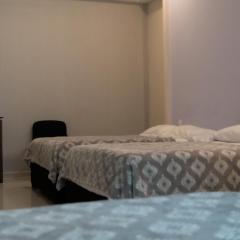 Infinity Suites triple room 212