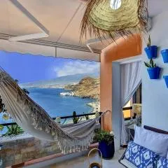 Luxury 1 Minute To The Beach & Salt Pool