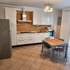 APPARTAMENTO A DUE PASSI DAL MARE By VILLA FIORITA