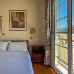 The Observatory 2BR with Acropolis View by JJ Hospitality