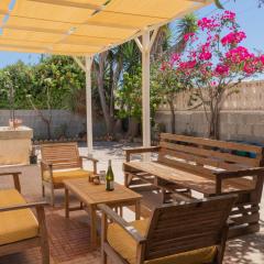 Amaris Mango Seafront Villa
