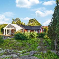 Nice Home In Ronneby With Wifi
