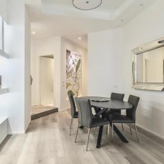 San Babila Luxury Apartment