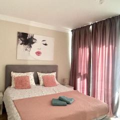 Divany Apartaments Brasov - Coresi Mall