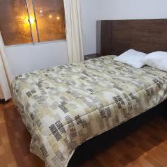 Departamento completo cerca al Centro Histórico de Lima y al aeropuerto