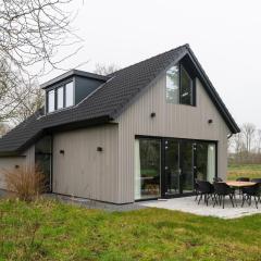 Villa in Friesland near Slotermeer Lake