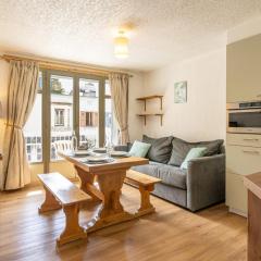 Bois des Fées - newly renovated central Chamonix apartment