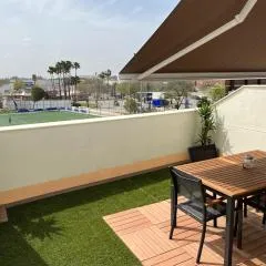 Duplex con terraza privada y parking a 15 minutos de Sevilla