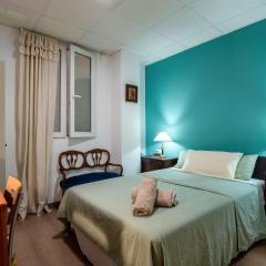 Mirador 1 del Mercado Central - habitacion con baño privado en el centro de la Ciudad Vella