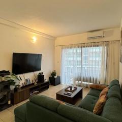 Abidjan , zone 4 superbe Appart rue Paul langevin