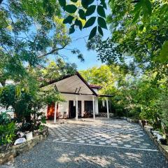 Neem safari lodge Yala