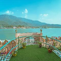 The Neeraj Ganga Heritage Palace