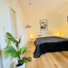 aday - Cozy and Modern Studio Apartment
