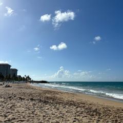 Downtown Condado Tropical Studio