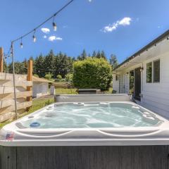 Vogel Vacation - Spacious Secluded, Hot Tub & Game Room