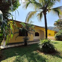 Casa Mega confortável a pé da Praia Pereque Angra