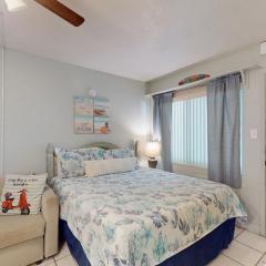 Pass-A-Grille Beach Retreat Unit 8