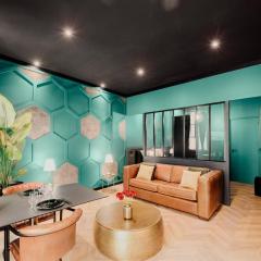 Central 1-Bedroom Apartment with Parking, Netflix and High-Speed Wi-Fi
